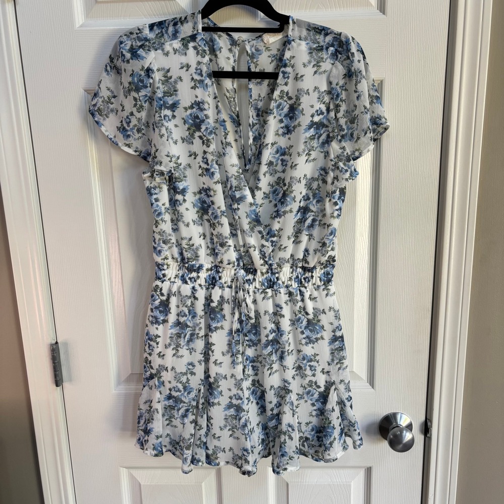 Altar'd State Womens Blue Floral Romper Keyhole Festival Cottagecore Sz Large